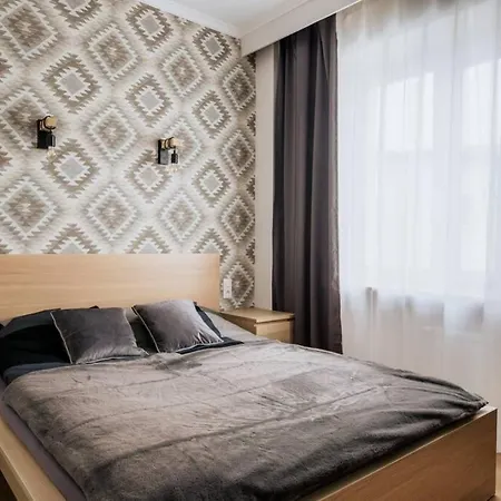 New In Heart Of Апартаменты