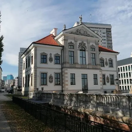 New In Heart Of Apartment Warsaw